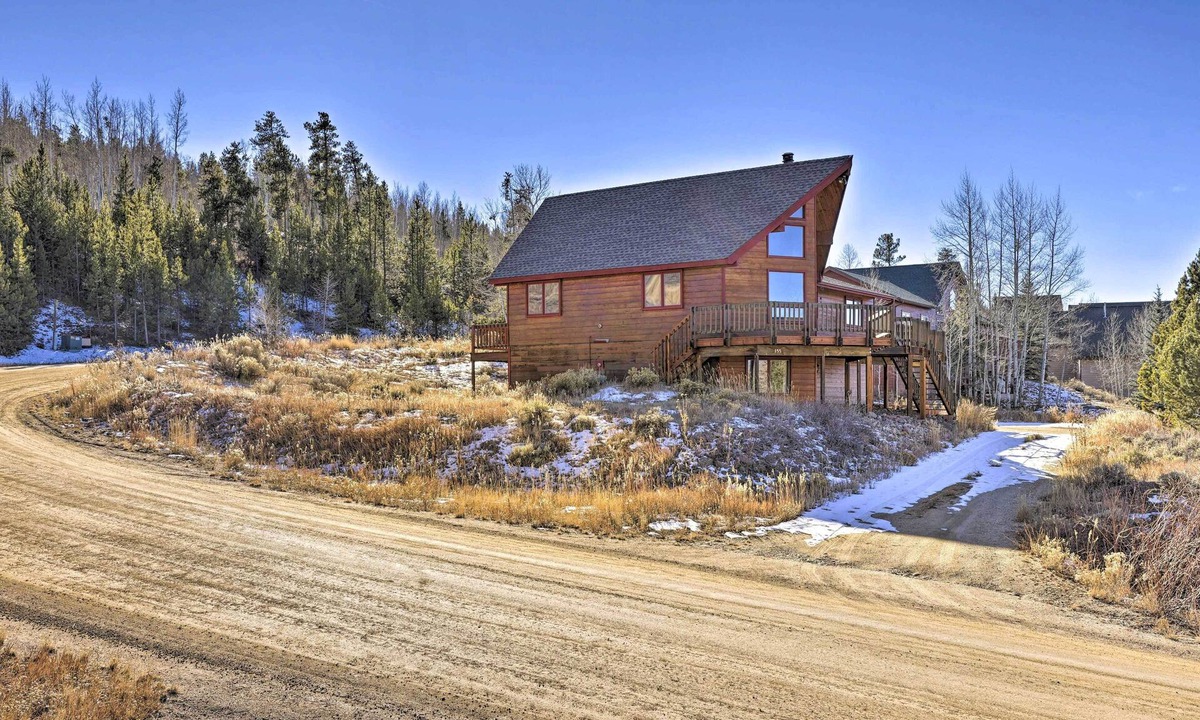 Silvercreek Cabin | 1 Mi to Granby Ranch: Family-Friendly Cabin!