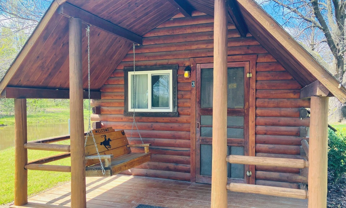 Sallisaw Cabin | 1 Room Camping Cabin KK3