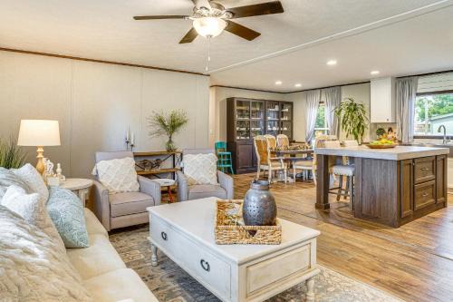 Graford House | 12 Mi to Possum Kingdom Lake: Graford Getaway!