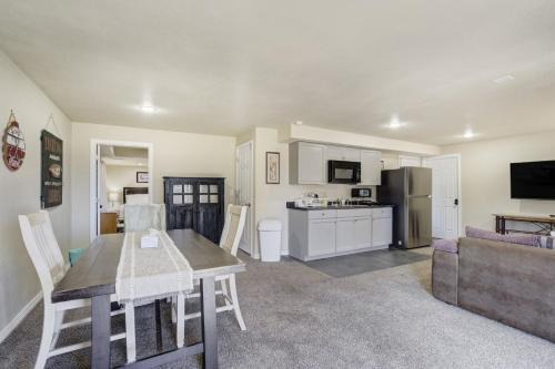 Fountain House | 1415 Legend Oak - Basement