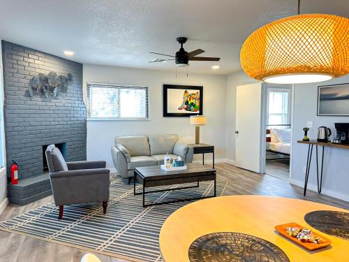 Central Oklahoma City House | 1BR Apt 8 mins OKC Fair Park #41B