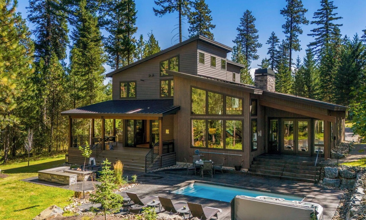Ronald House | 1pm Check In/Out | Suncadia's Best Private Pool Built 4 Family Time!