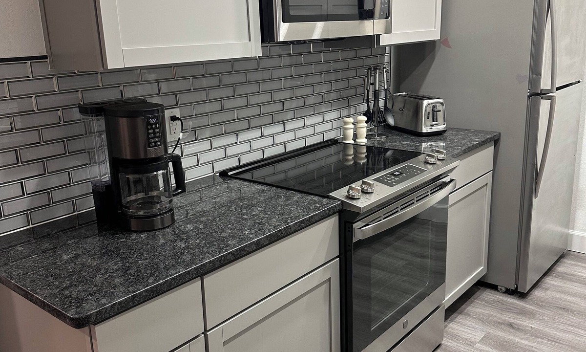 Amarillo Condo | 2-bedroom condo in awesome Amarillo with AC, WiFi