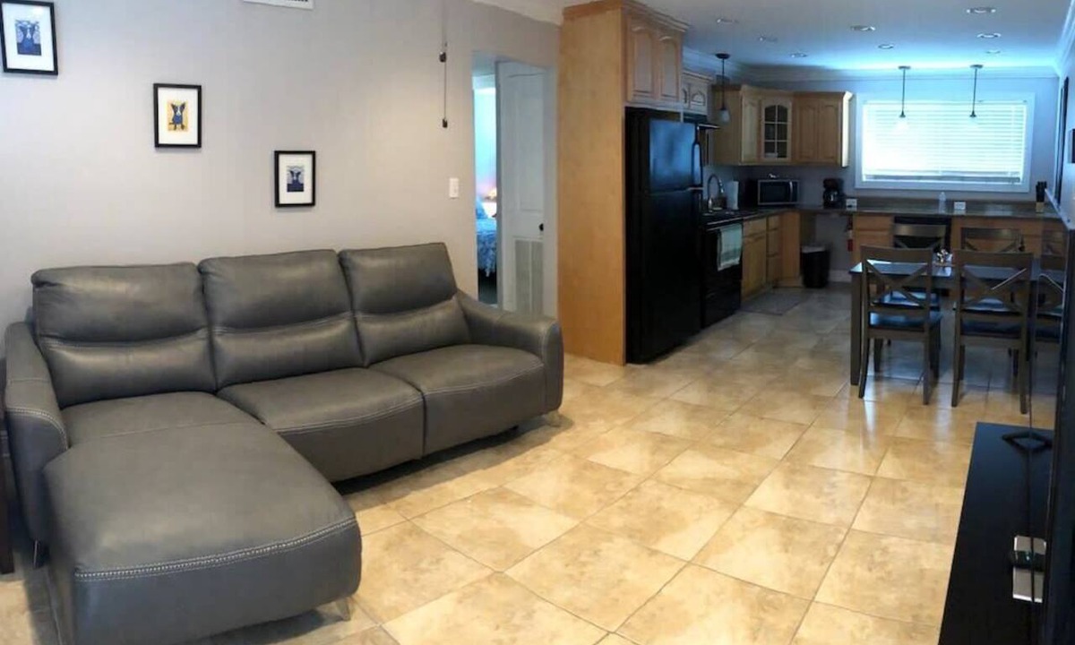 Highlands - Perkins Apartment | 2 br Steps from Tiger Stadium