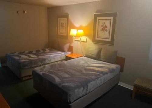 Livingston Apartment | 2 Double Beds Hotel Studio 137
