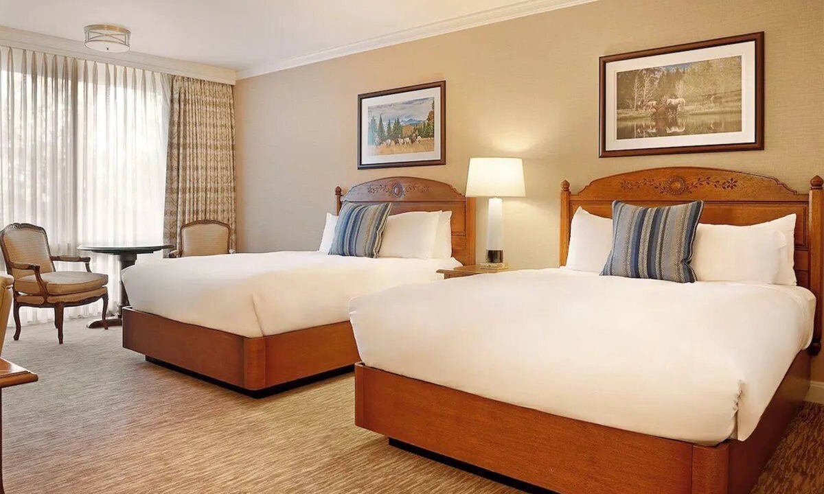 Cheyenne Hotel | 2 King | Little America | High Plains Oasis, Poolside + Golf Lifestyle | 2 Units