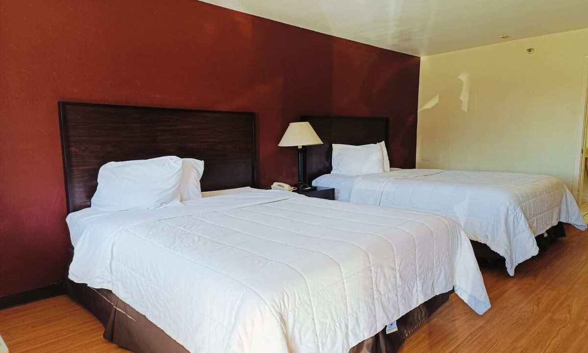 Wichita Falls Apartment | 2 Queen Beds Non-Smoking
