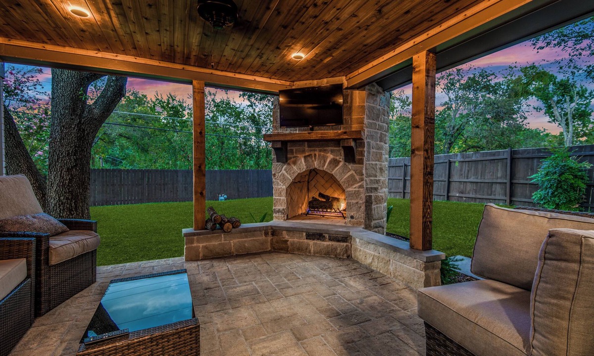 Plano House | 2BR/2BA + Office/Flex, Patio/Fireplace + Near Hwy75/Dwntn Plano & Parks