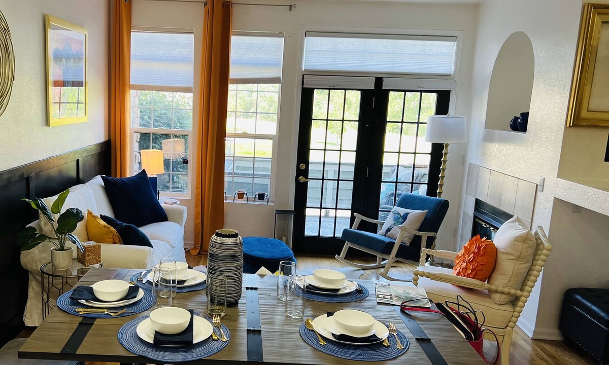 Littleton House | 3/2 Townhome right off walking trail/1 mile downtown Littleton