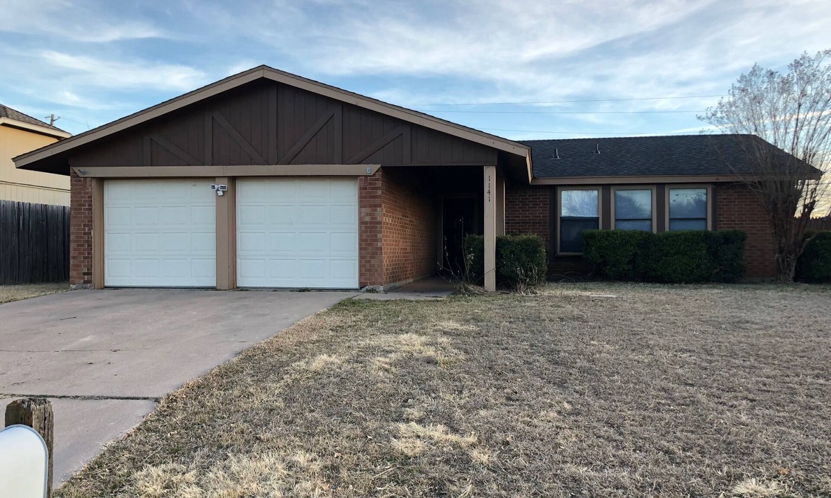 Abilene House | 3-bedroom house in adorable Abilene Close to Colosseum