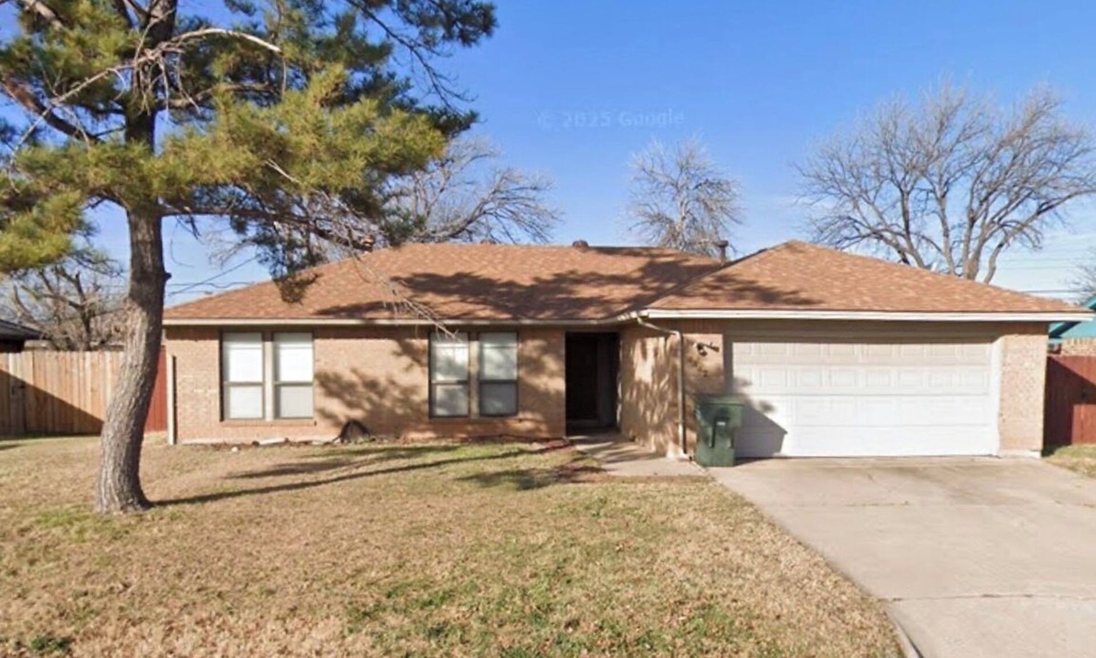 Abilene House | 3-bedroom house in gorgeous Abilene with cool AC breeze