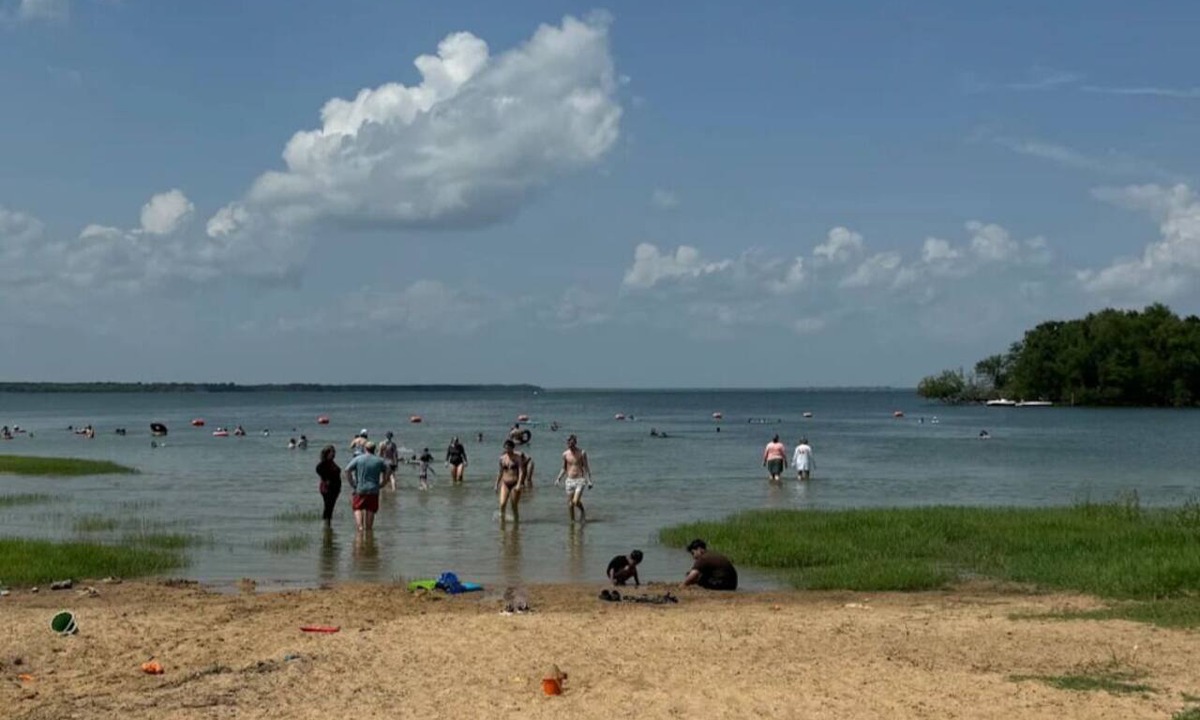 Wills Point House | 3 BR on 1.3 acres @ Lake Tawakoni 1mi fr state park!