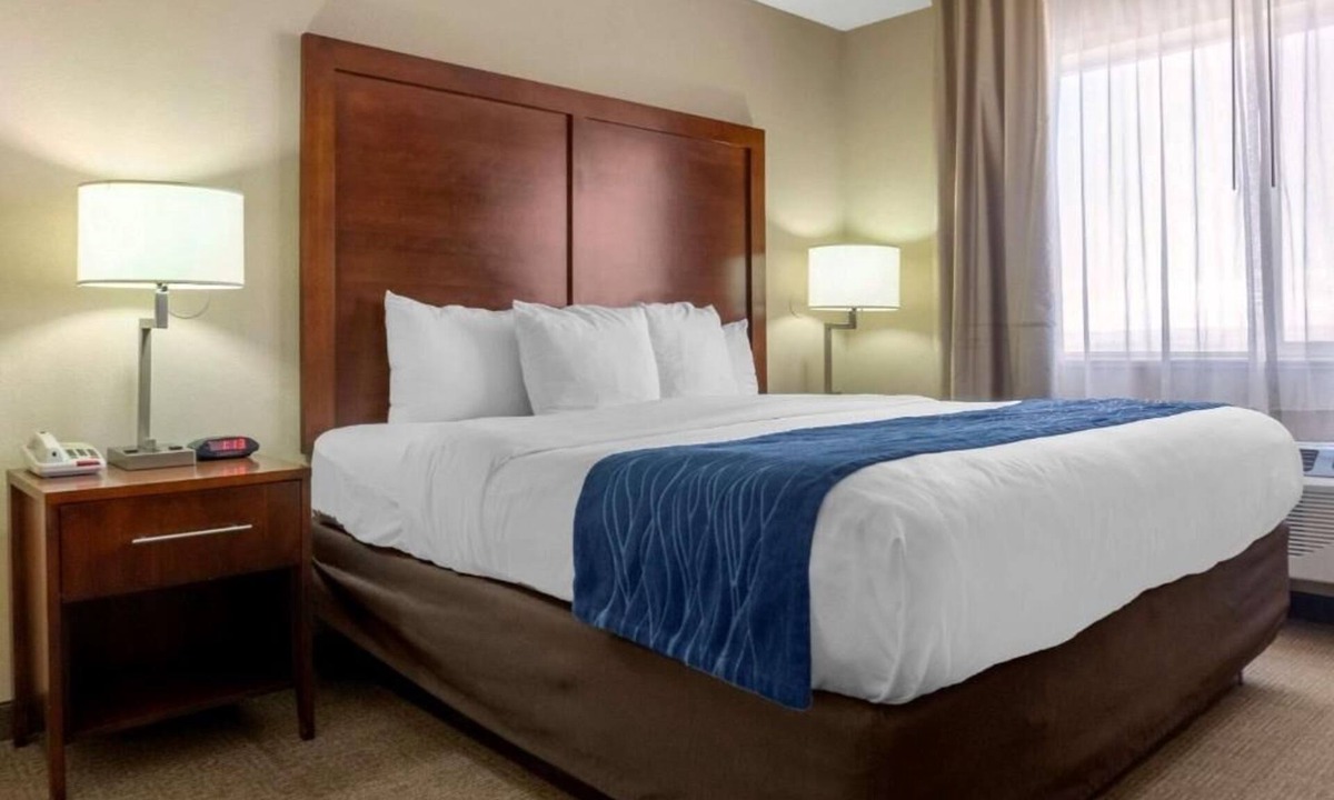Albuquerque Hotel | 3 Family-Friendly Rooms Near Downtown Attractions w/Free Breakfast