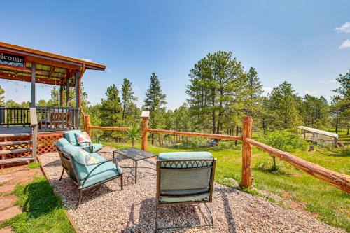 Hot Springs House | 3 Mi to Dtwn: Mtn-View Retreat in Hot Springs!