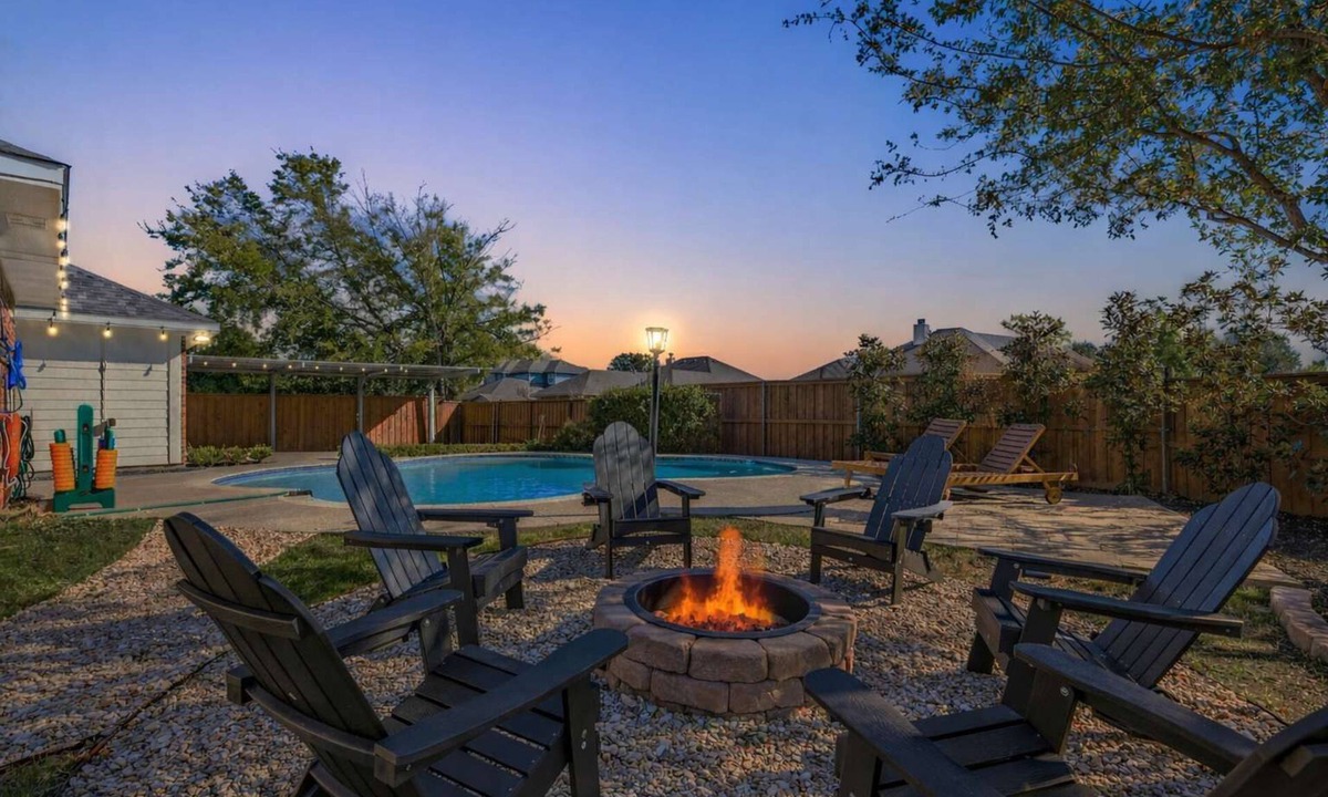 Lancaster House | 4-BD/2-BA with Backyard Pool Retreat + Game Room