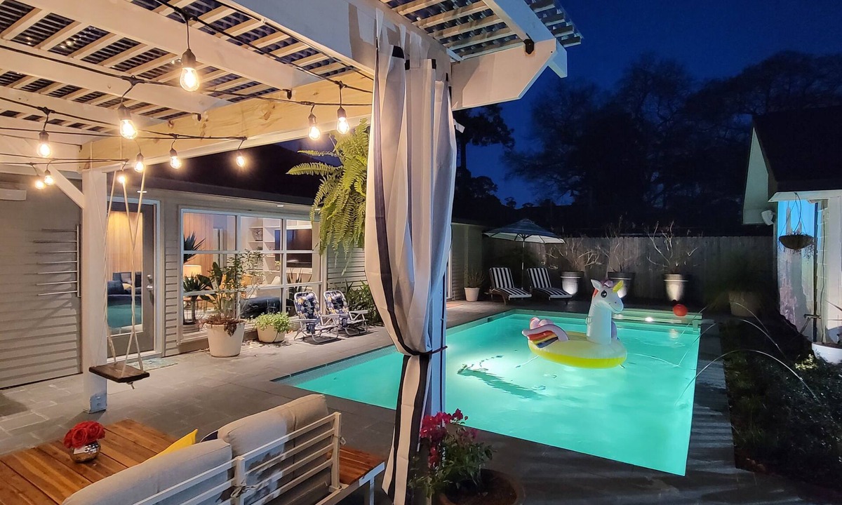 Lazybrook/Timbergrove House | 4th of July at Charming Bungalow with pool/jacuzzi/game room.