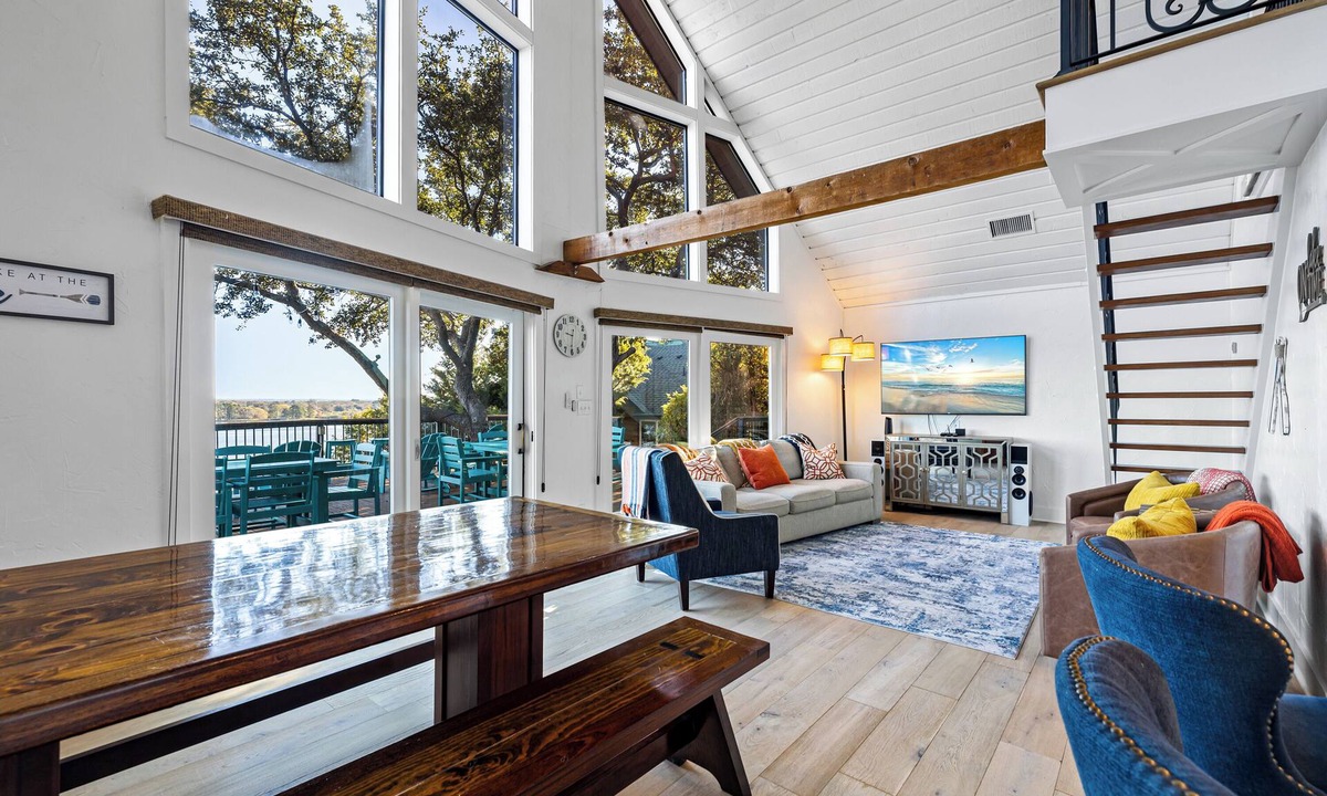 Granbury House | 5 Bedroom Lake House w/Incredible View and Private Dock on the water