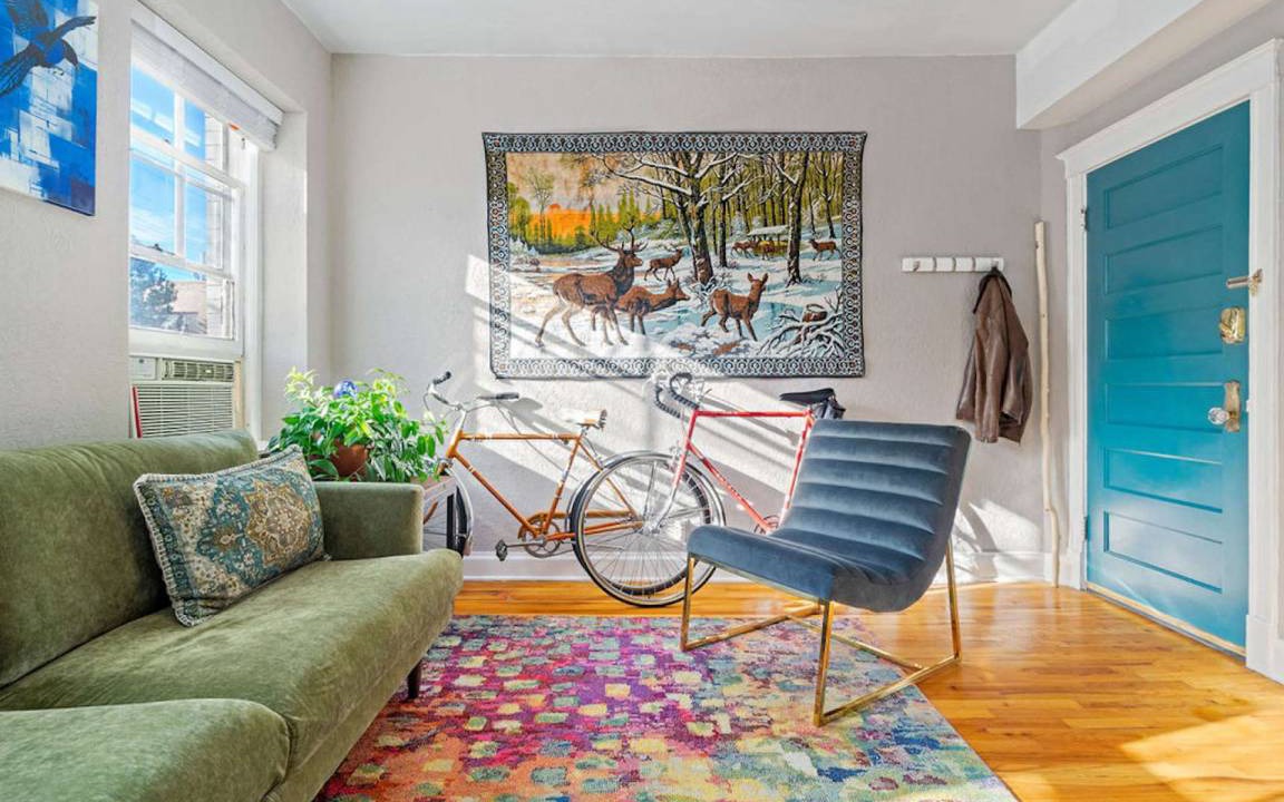 Capitol Hill Condo | 52 m² Condo ∙ 2 bedrooms ∙ 4 guests
