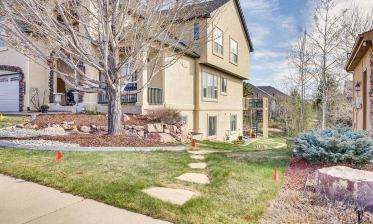 Northgate House | A Little Luxury near the AFA and Ford Amphitheater