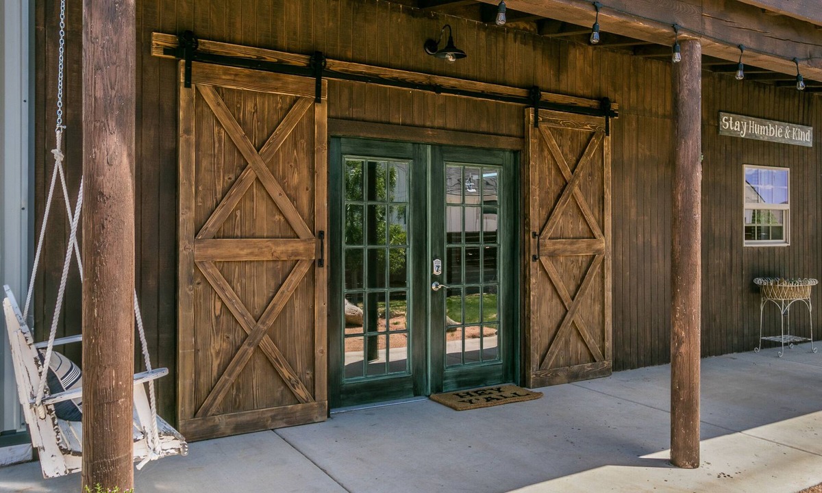 Canyon House | A true West Texas experience , Golf retreat and 20 min. to Palo Duro Canyon