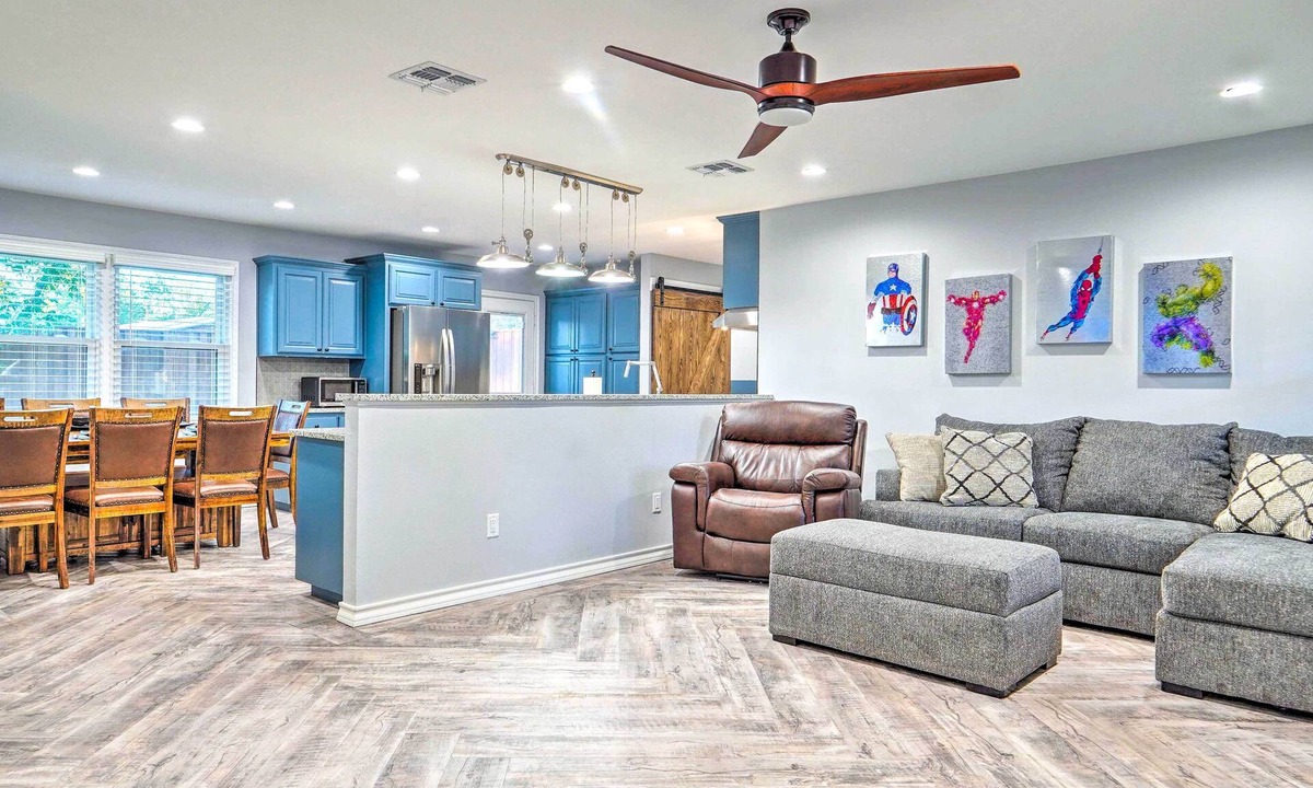 Lubbock Cottage | Accessible Lubbock Home w/Yard: Near Texas Tech!