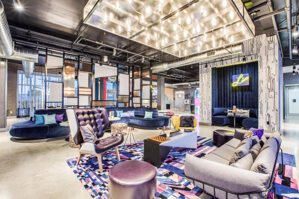 North Arlington Hotel | Aloft by Marriott Dallas Arlington Entertainment District