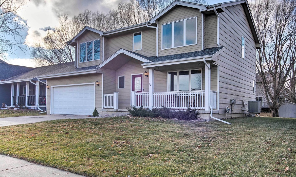 Altoona House | Altoona Home 11 Mi to Downtown Des Moines