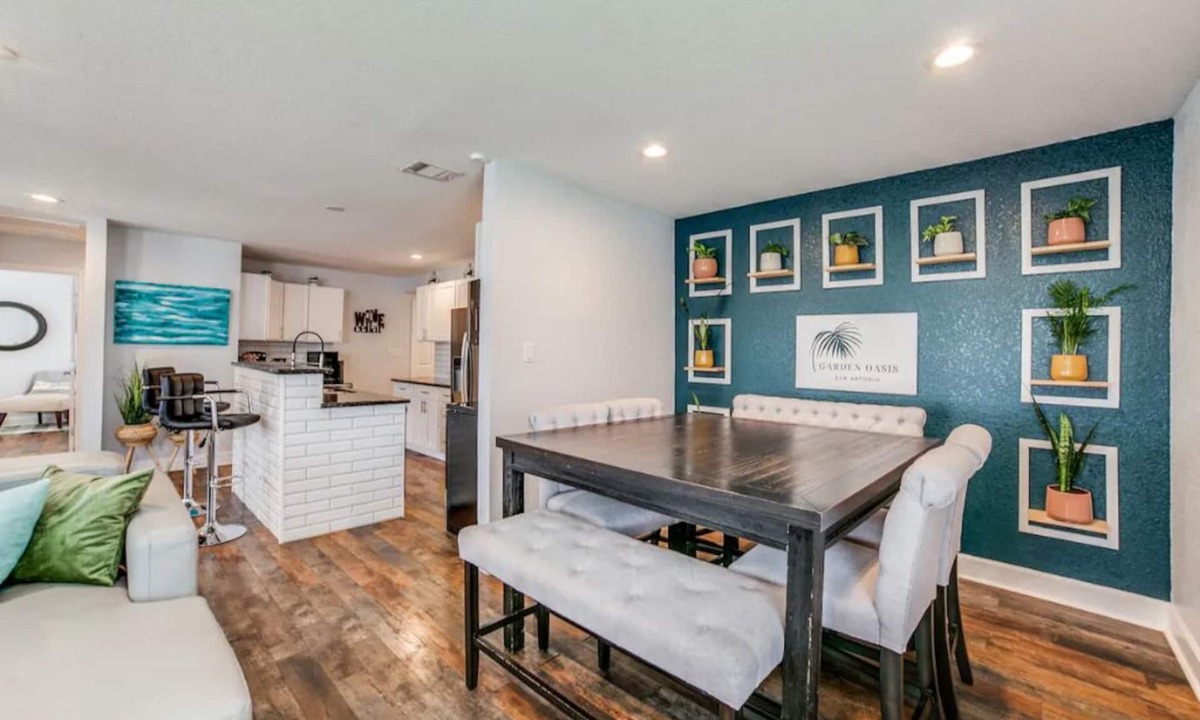 Nevada Street House | Amazing Layout! Alamodome & 5min to Riverwalk & family friendly