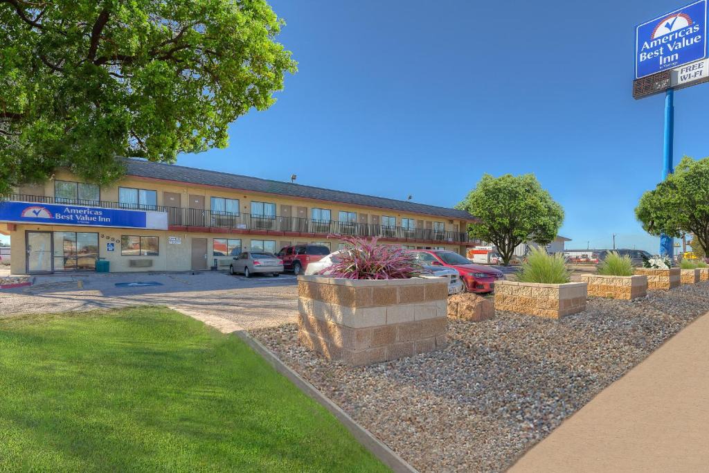 Amarillo Hotel | Americas Best Value Inn Amarillo Airport/Grand Street