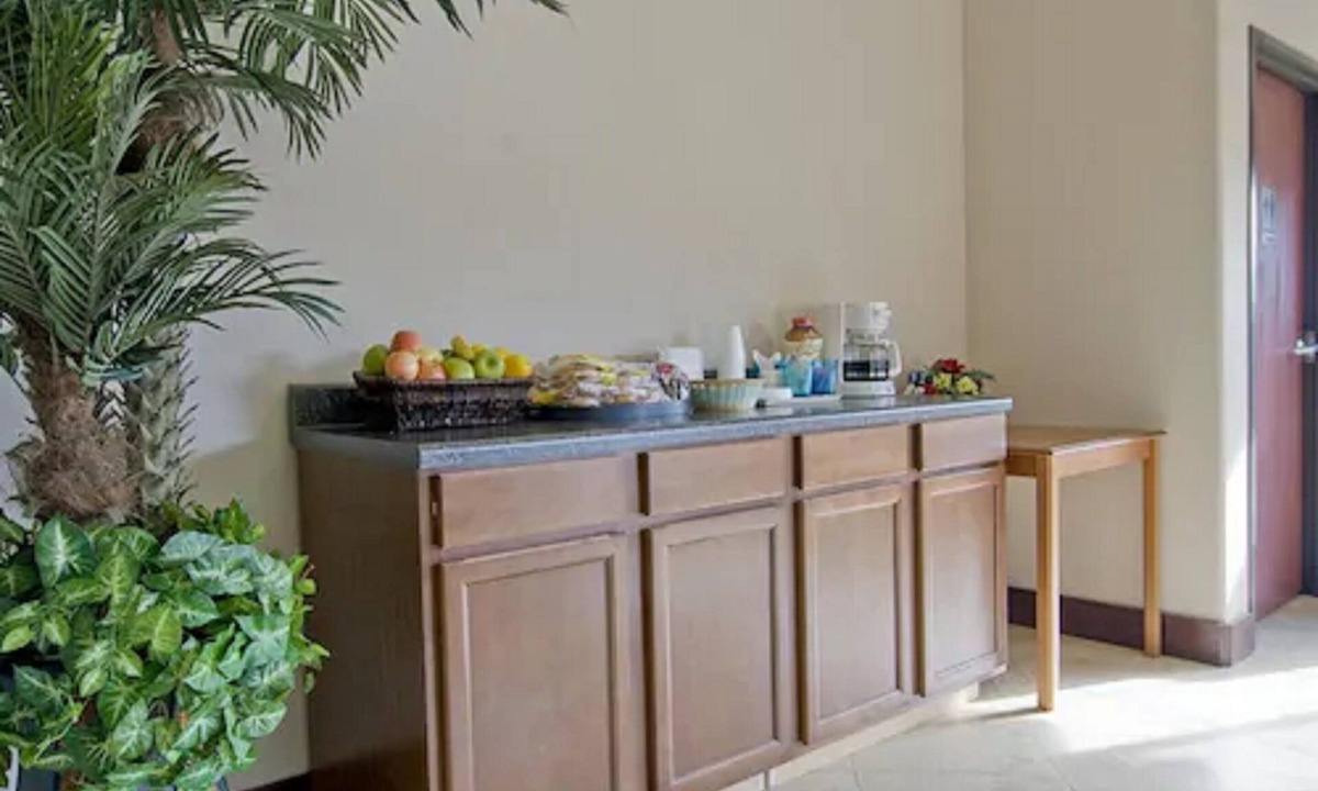 DeRidder Hotel | Americas Best Value Inn DeRidder