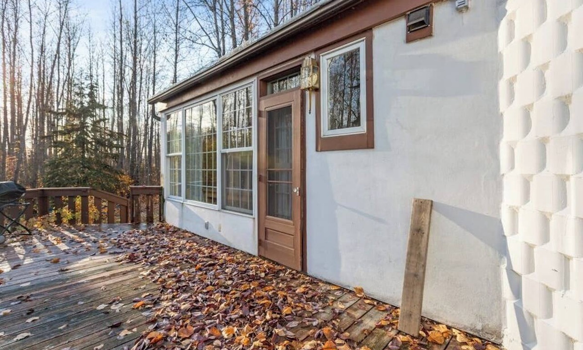 University Area Apartment | Anchorage Studio Bordering an Active Salmon Stream