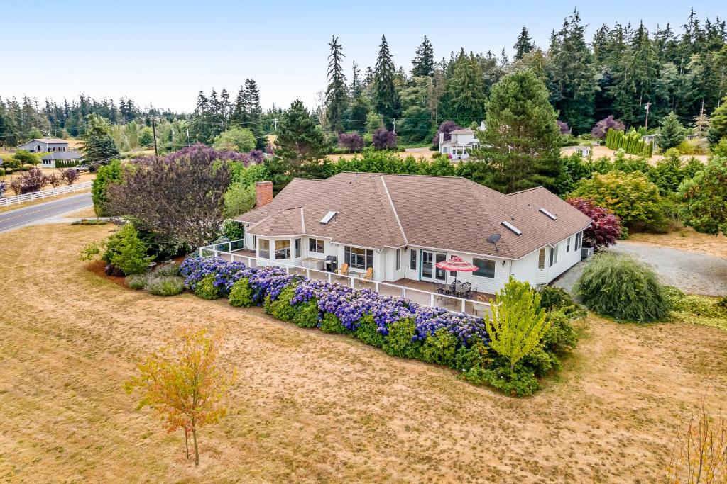 Camano Island House | Arrowhead Way
