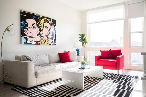 Highland House | Art-Inspired Loft with Mountain View - Zuni Lofts