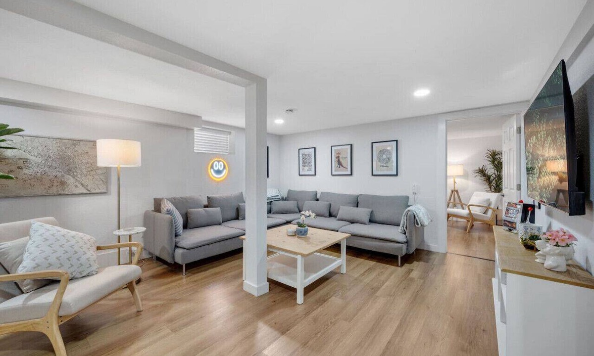 Pueblo Apartment | Artful Heaven: Sleeps up to 6, Private Luxury !