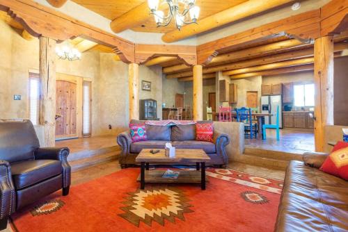 Alamedan Valley House | Balloon fiesta home