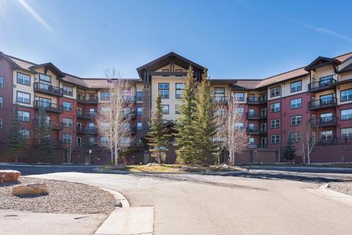 Silvercreek Apartment | Base Camp Ski Slope Views Granby Ranch
