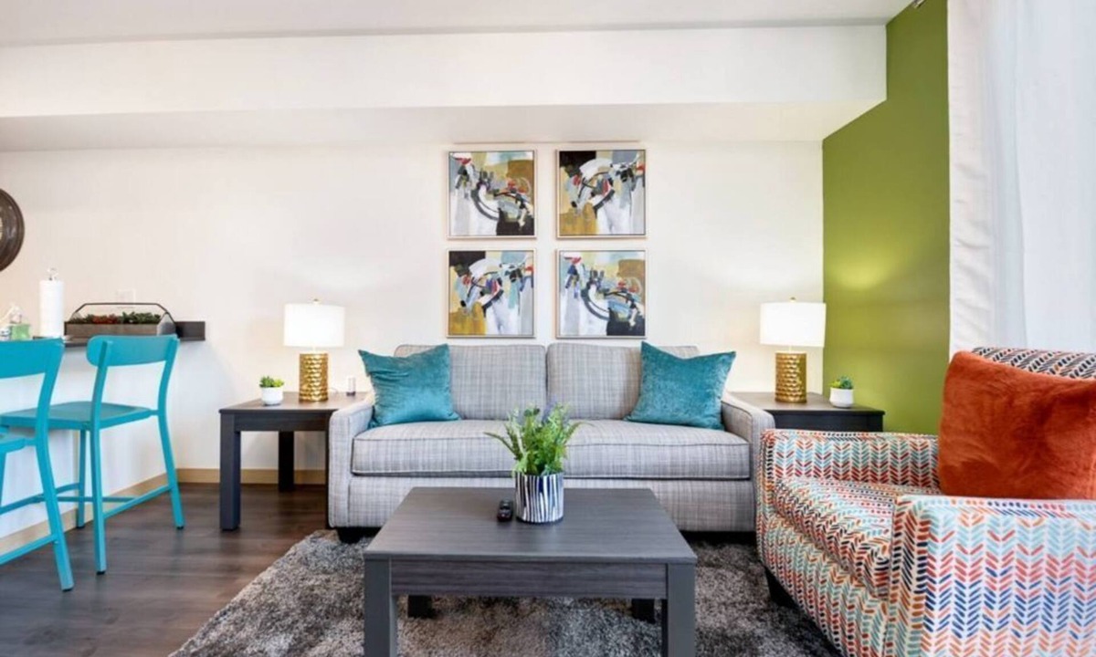 North Beacon Hill Apartment | Beacon Ave S 1BR - Balcony + Rooftop Views - Link Rail - Monthly Stays