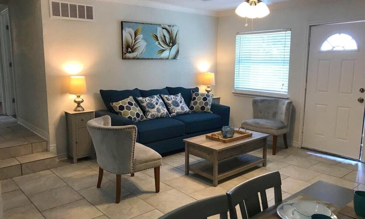 Mahncke Park Apartment | Beautiful Apartment @ The Botanical Gardens #7