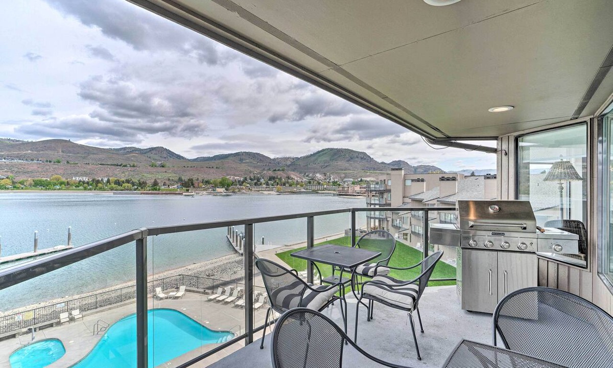Chelan Condo | Beautiful Condo w/Balcony on Lake Chelan!