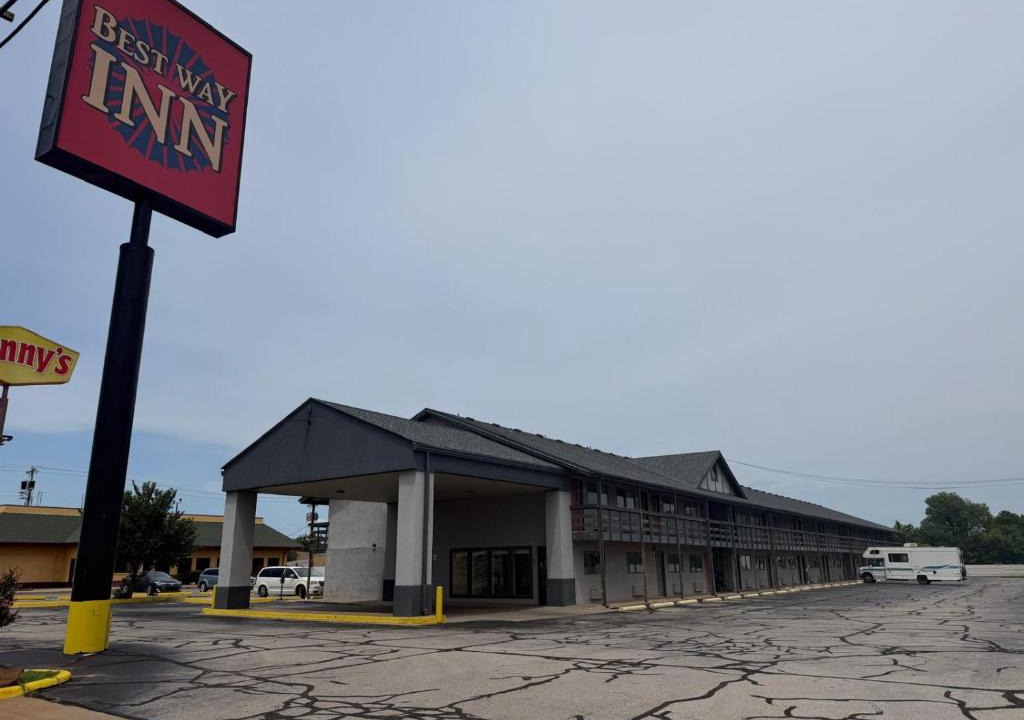 Central Oklahoma City Hotel | Best Way Inn Oklahoma City South I-35