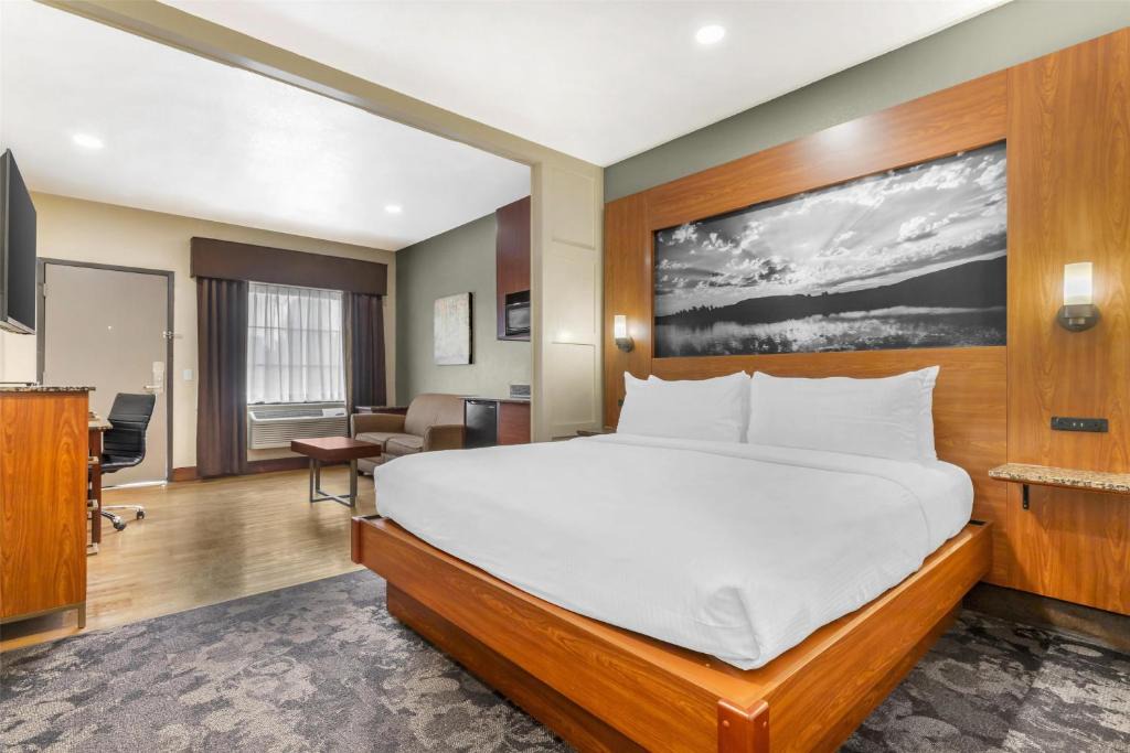 Yukon Hotel | Best Western Plus Oklahoma City Yukon
