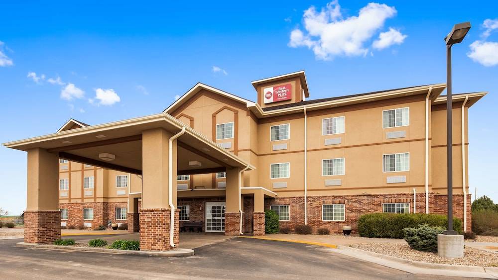 Wa Keeney Hotel | Best Western Plus Wakeeney Inn & Suites