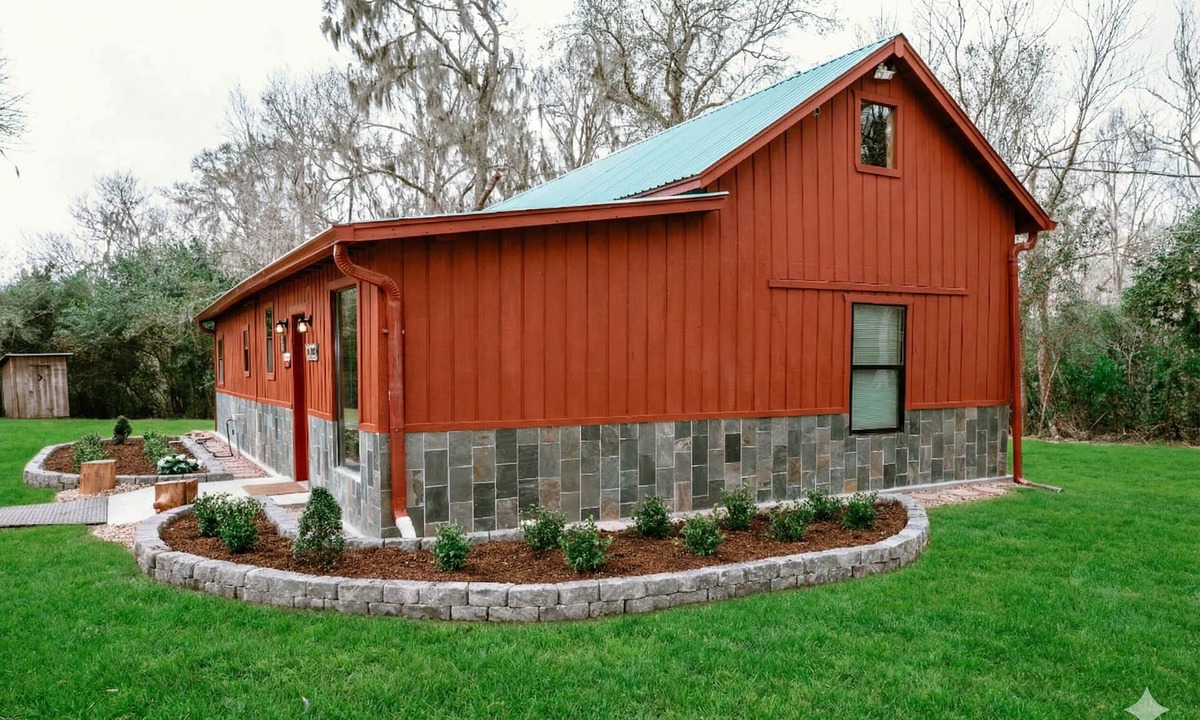 Cedar Lane Cabin | Bethany Cabin - Mount Olive Ranch