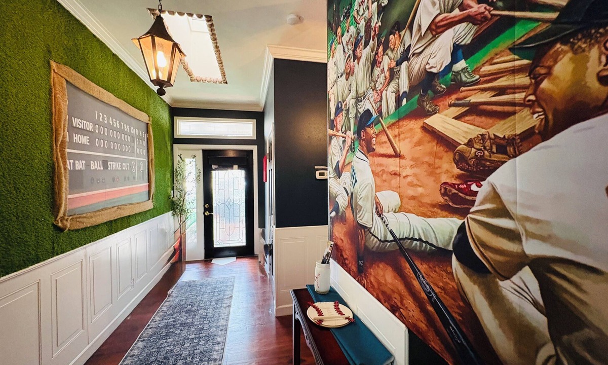 Boerne Bed & Breakfast | Big League Comfort, Small-Town Charm 4-bedroom bed & breakfast in lovely Boerne!
