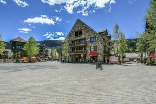 River Run Apartment | Black Bear Lodge 3 Bedroom Condo In River Run Village