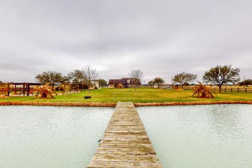 Blessing House | Blessing Farmhouse w/Farm Views & Outdoor Living