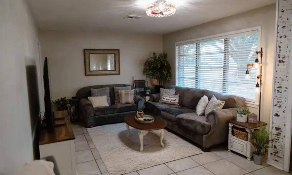 Fairbanks House | Bonner's Bungalow