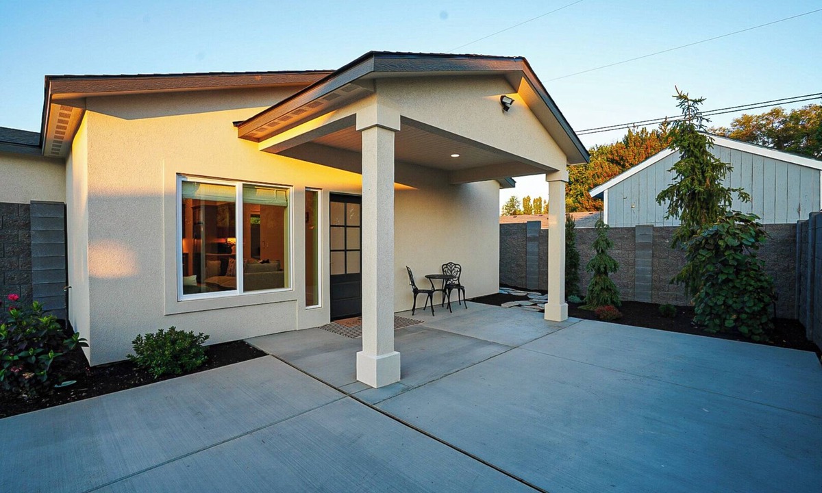 Kennewick House | Brand new 2-bedroom home in the heart of Kennewick