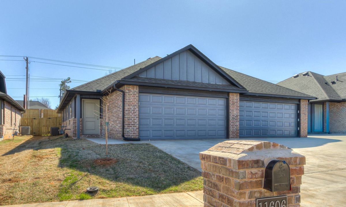 Yukon House | Brand New, A+ Area, Family Friendly, Pets OK, 2 Car Garage!