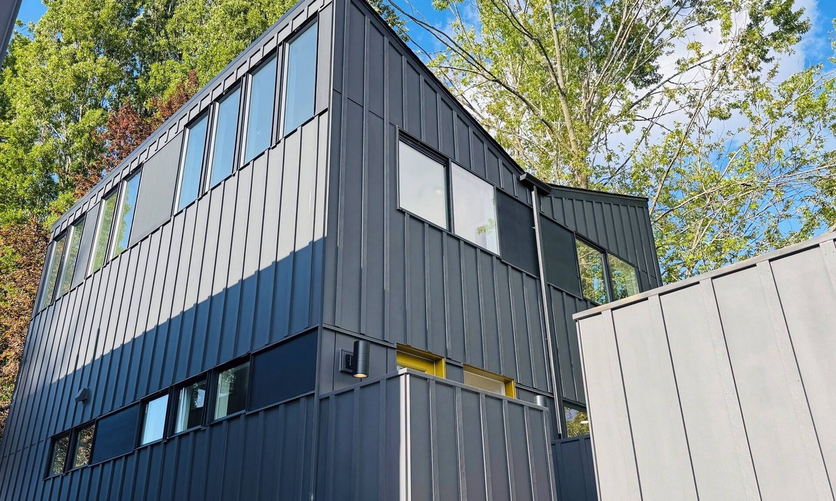 Northgate House | Brand New Luxury Seattle Retreat